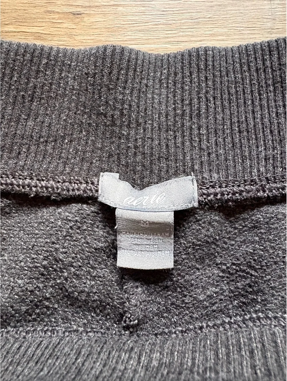 Aerie Women's Heathered Gray Fleece Shorts Medium Casual Lounge Wear